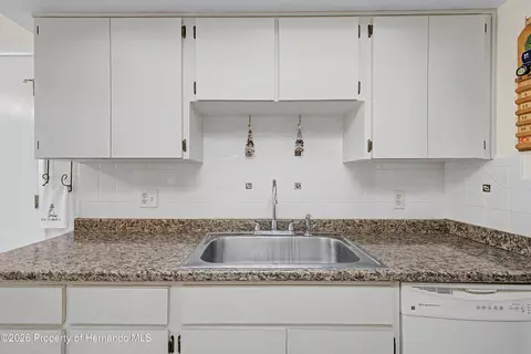 Kitchen - 6591 Brambleleaf Dr, Spring Hill, FL 34606 photo 3 of 4