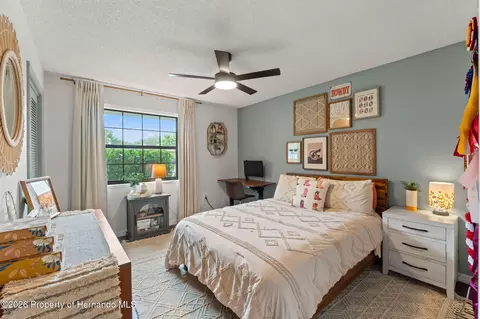 Bedroom - 8449 Valmora St, Spring Hill, FL 34608 photo 5 of 8