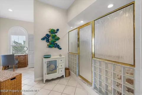 Bath - 4295 Newport Dr, Hernando Beach, FL 34607 photo 3 of 6