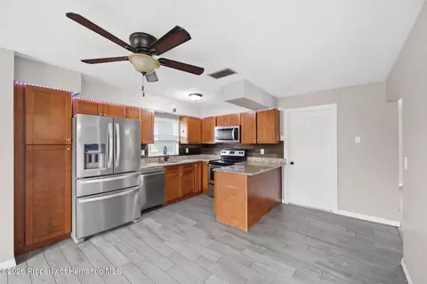 Kitchen - 459 Savoy Ct, Spring Hill, FL 34606 photo 2 of 4
