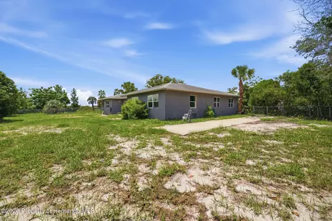 Exterior - 459 Savoy Ct, Spring Hill, FL 34606 photo 2 of 6