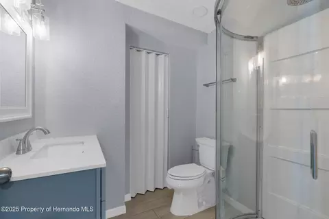 Bath - 5421 Gay St, Spring Hill, FL 34607 photo 2 of 2