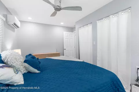Bedroom - 5421 Gay St, Spring Hill, FL 34607 photo 3 of 5