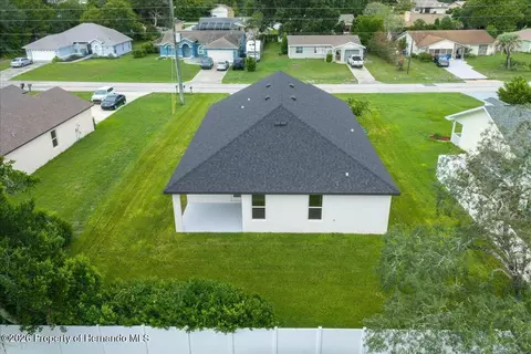 View/Area - 6589 Freeport Dr, Spring Hill, FL 34608 photo 7 of 9