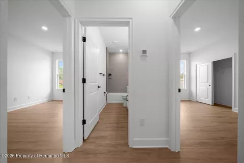 Entry Way - 6589 Freeport Dr, Spring Hill, FL 34608 photo 6 of 9