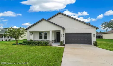 Exterior - 6589 Freeport Dr, Spring Hill, FL 34608 photo 7 of 7