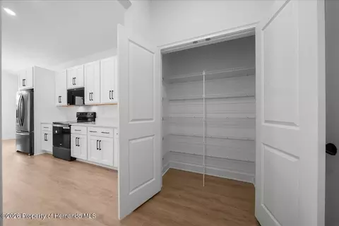 Entry Way - 6589 Freeport Dr, Spring Hill, FL 34608 photo 5 of 9