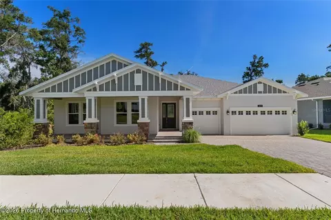 6671 Summit View Dr, Brooksville, FL 34601