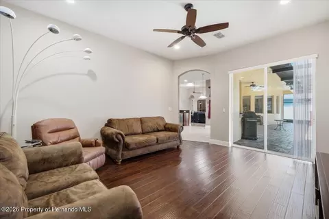 Living - 13519 Barkingside Pl, Spring Hill, FL 34609 photo 5 of 6
