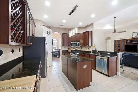 Kitchen - 13519 Barkingside Pl, Spring Hill, FL 34609 photo 4 of 7