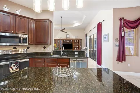 Kitchen - 13519 Barkingside Pl, Spring Hill, FL 34609 photo 5 of 7