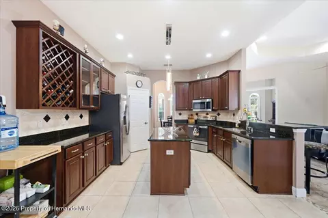 Kitchen - 13519 Barkingside Pl, Spring Hill, FL 34609 photo 3 of 7