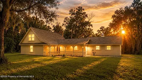 3270 Endsley Rd, Brooksville, FL 34604
