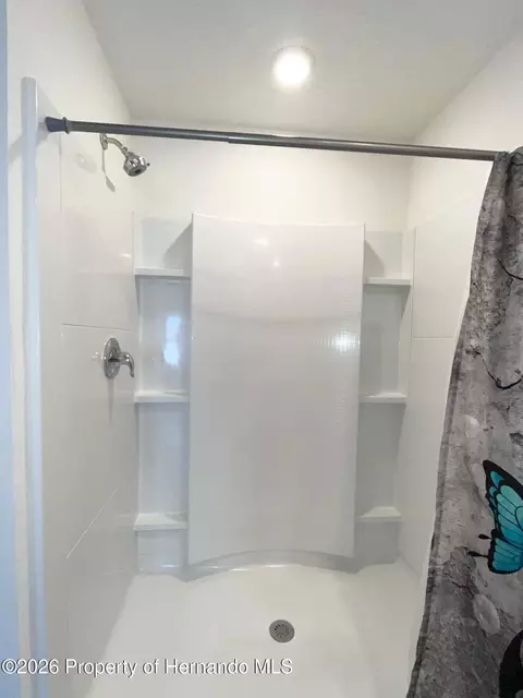 Bath - 4045 Montano Ave, Spring Hill, FL 34609 photo 2 of 4