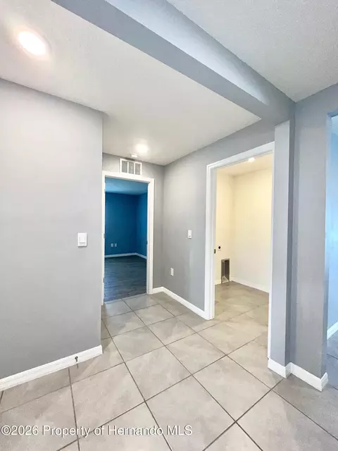 Entry Way - 4045 Montano Ave, Spring Hill, FL 34609 photo 3 of 5