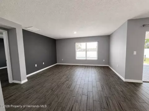 Living - 4045 Montano Ave, Spring Hill, FL 34609 photo 1 of 4