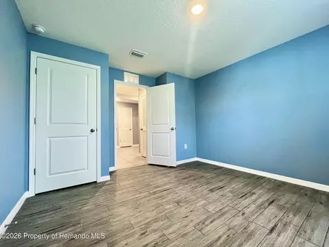 Bedroom - 4045 Montano Ave, Spring Hill, FL 34609 photo 4 of 5