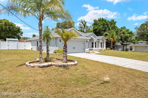 Exterior - 2275 Fairview Rd, Spring Hill, FL 34609 photo 3 of 12
