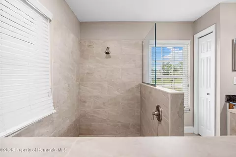 Bath - 2275 Fairview Rd, Spring Hill, FL 34609 photo 2 of 5