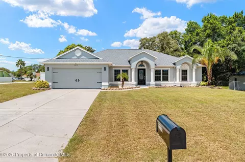 Exterior - 2275 Fairview Rd, Spring Hill, FL 34609 photo 4 of 12