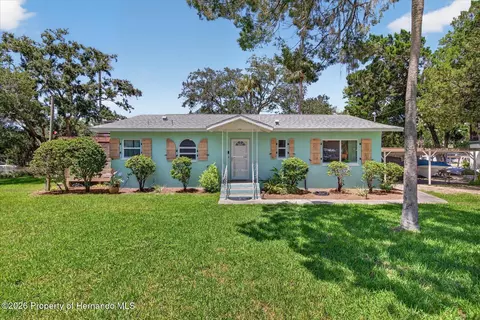 Other - 6086 Island Dr, Weeki Wachee, FL 34607 photo 5 of 14