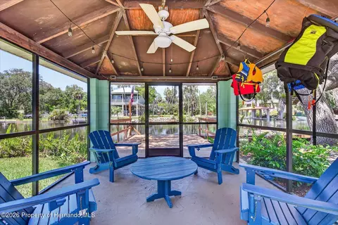 Exterior - 6086 Island Dr, Weeki Wachee, FL 34607 photo 3 of 16