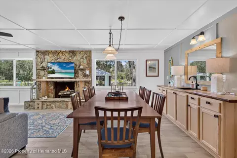 Dining - 6086 Island Dr, Weeki Wachee, FL 34607 photo 3 of 4