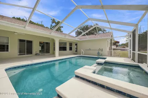 Exterior - 16702 Lemans Dr, Spring Hill, FL 34610 photo 2 of 15