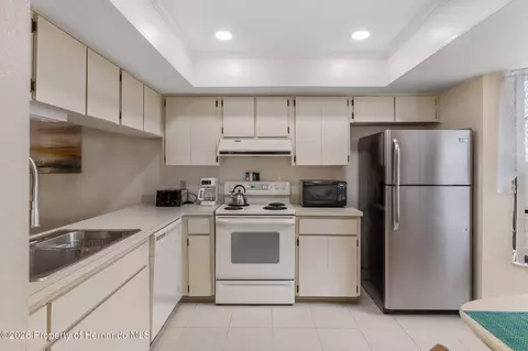 Kitchen - 2163 Forester Way, Spring Hill, FL 34606 photo 2 of 3