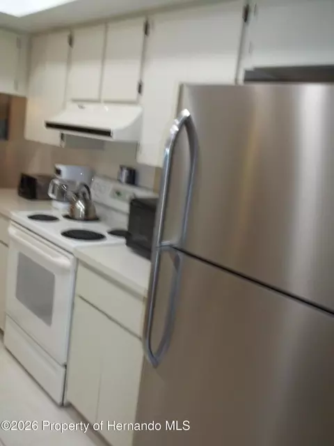 Kitchen - 2163 Forester Way, Spring Hill, FL 34606 photo 2 of 3