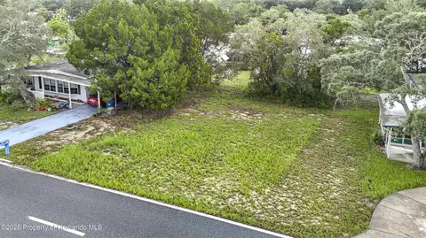 8583 Highpoint Blvd, Brooksville, FL 34613