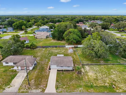 View/Area - 2245 Bishop Rd, Spring Hill, FL 34608 photo 1 of 13