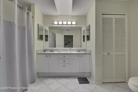 Bath - 2356 Rolling View Dr, Spring Hill, FL 34606 photo 1 of 4