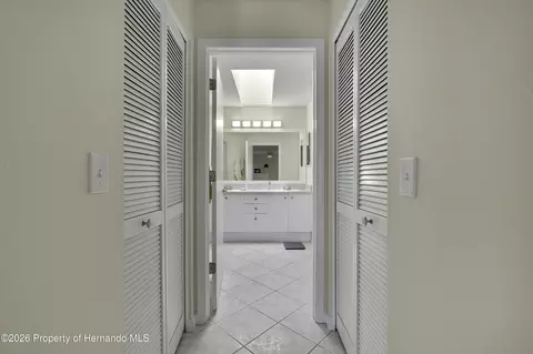 Entry Way - 2356 Rolling View Dr, Spring Hill, FL 34606 photo 2 of 2