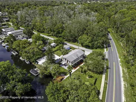 View/Area - 5610 Ramada St, Weeki Wachee, FL 34607 photo 9 of 13