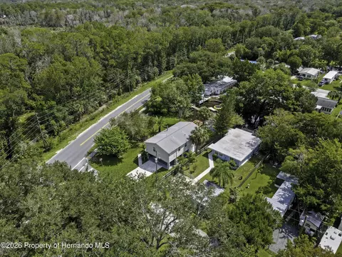 View/Area - 5610 Ramada St, Weeki Wachee, FL 34607 photo 6 of 13