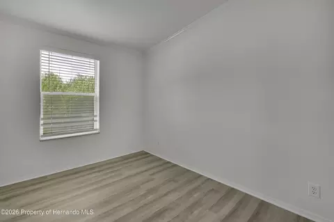 Bedroom - 5610 Ramada St, Weeki Wachee, FL 34607 photo 4 of 8