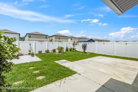 Exterior - 165 Argyll Dr, Spring Hill, FL 34609 photo 3 of 5