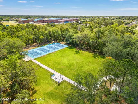 View/Area - 4327 Canongate Ct, Spring Hill, FL 34609 photo 3 of 4