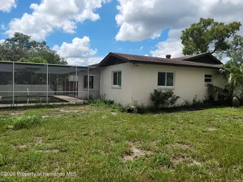 Exterior - 404 Portland Ave, Spring Hill, FL 34606 photo 3 of 6