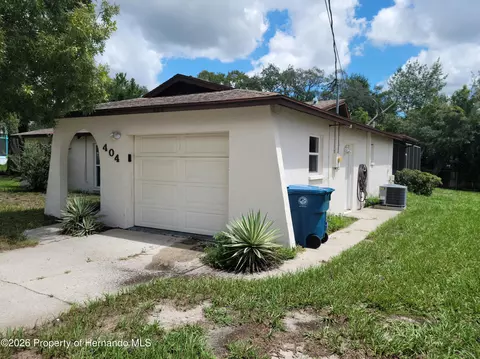 Exterior - 404 Portland Ave, Spring Hill, FL 34606 photo 2 of 6