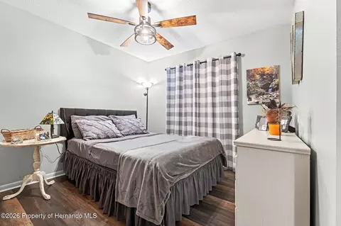 Bedroom - 406 E Circlewood St, Inverness, FL 34452 photo 5 of 5