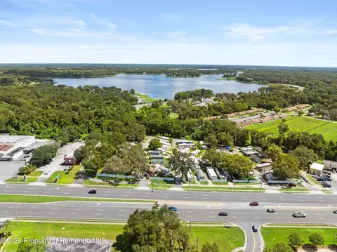 View/Area - 406 E Circlewood St, Inverness, FL 34452 photo 4 of 8
