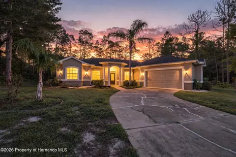 25 Sanders Cir, Homosassa, FL 34446