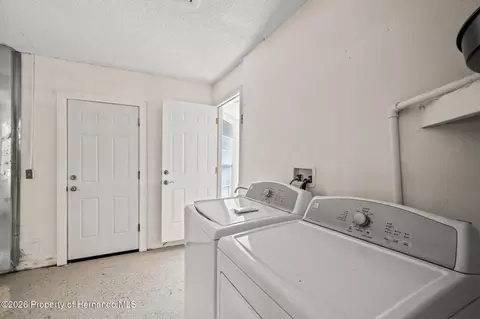 Other - Undisclosed, Spring Hill, FL 34606 photo 6 of 7
