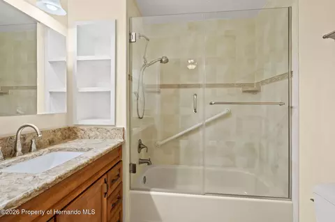 Bath - Undisclosed, Spring Hill, FL 34606 photo 2 of 2