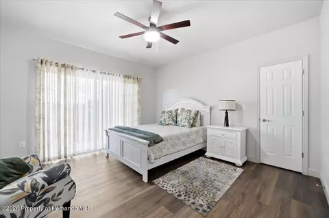 Bedroom - 12384 Easthaven Dr, Spring Hill, FL 34609 photo 9 of 11