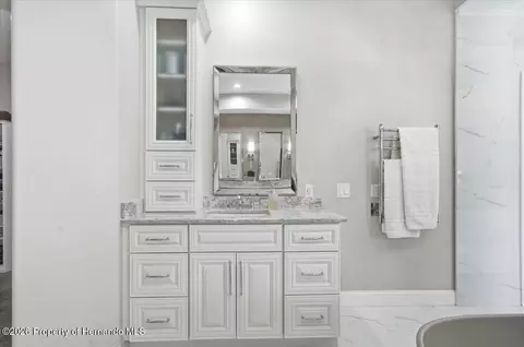 Bath - 12384 Easthaven Dr, Spring Hill, FL 34609 photo 8 of 14