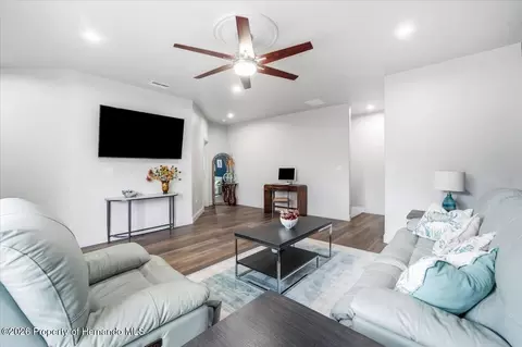 Entry Way - 12384 Easthaven Dr, Spring Hill, FL 34609 photo 12 of 15