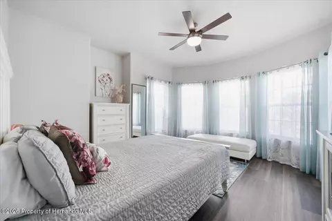 Bedroom - 12384 Easthaven Dr, Spring Hill, FL 34609 photo 5 of 11